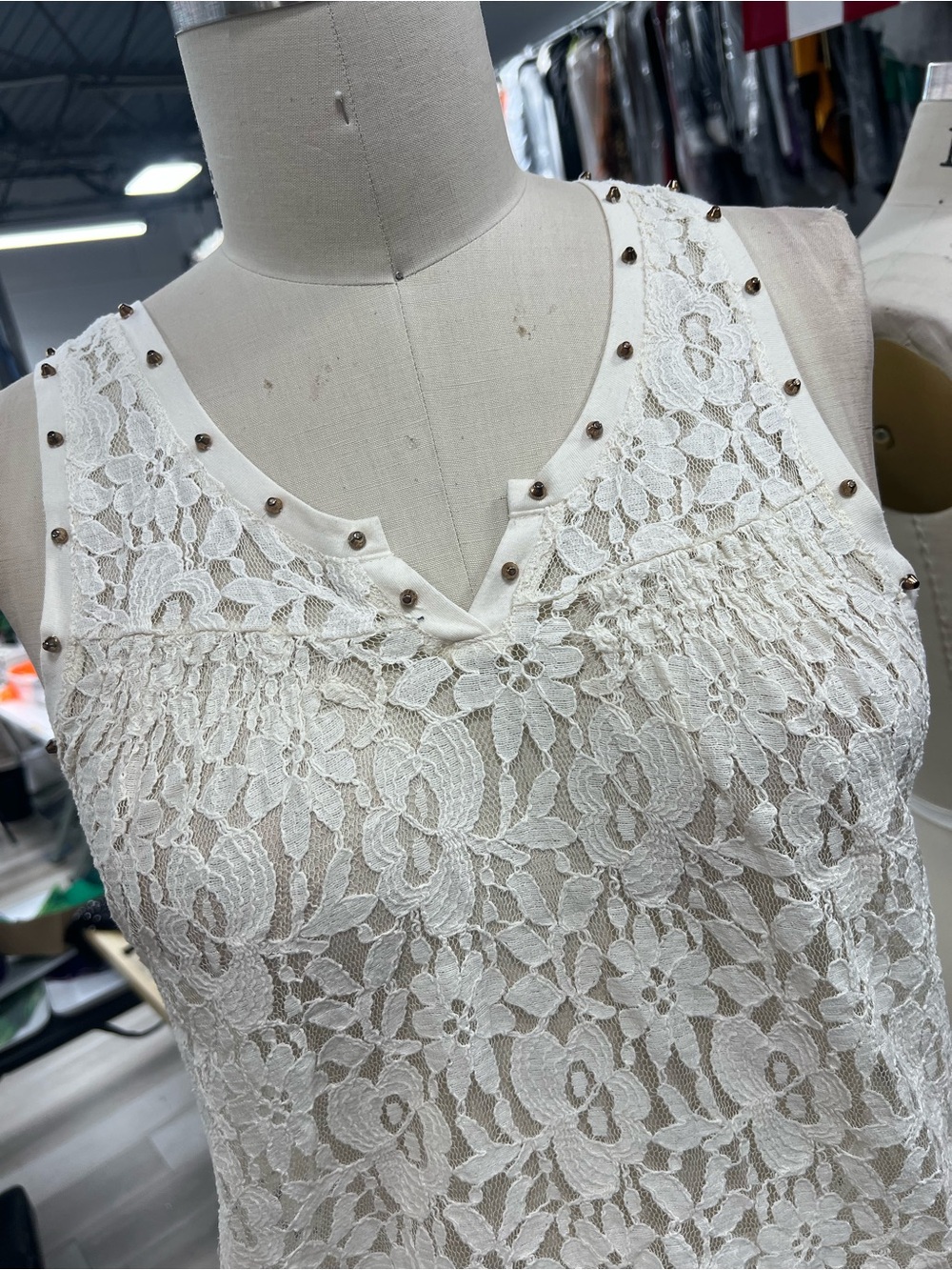 Express Lace Tank Top L